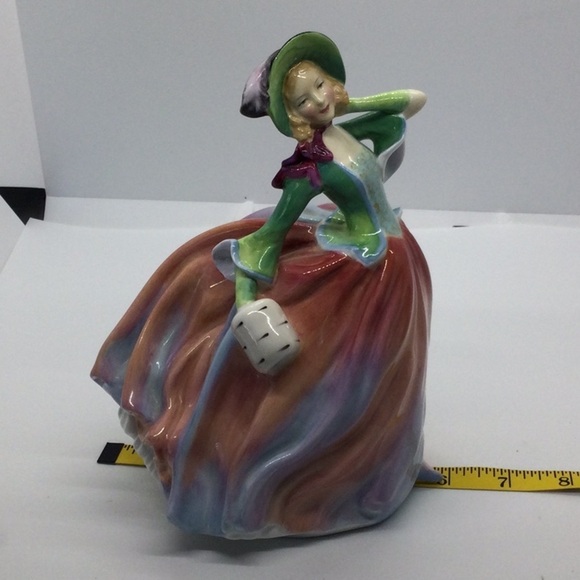 Home Royal Doulton Figurine Top of the Hill it is in perfect condition - Picture 6 of 8